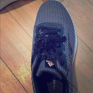 Adidas Cloudfoam sneakers